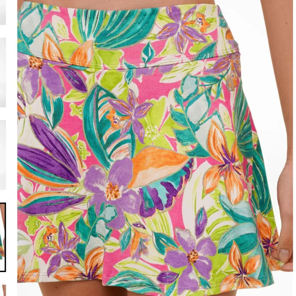 Dona Jo Court Skirt - Picture 1 of 5